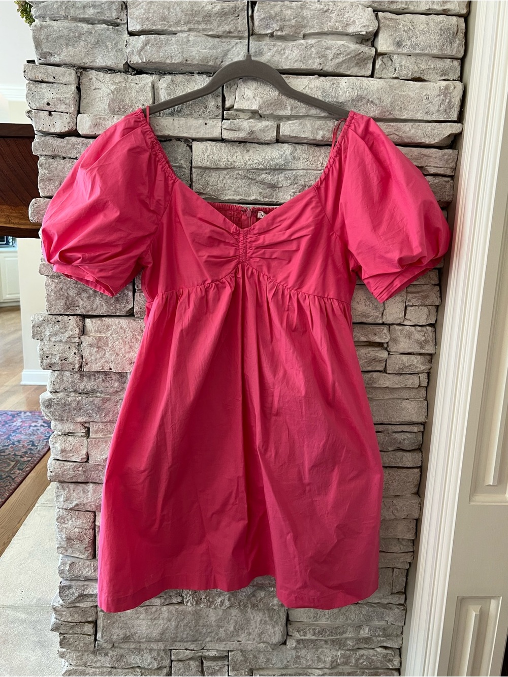 English Factory Women’s Pink Puff-Sleeve Mini Dress Size Medium